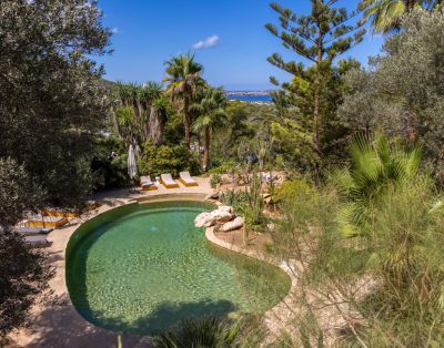 Delightful 6 bedroom Holiday Villa with Pool, in the beautiful hills of Cala Vadella