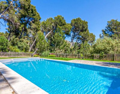 Tranquil 5-Bedroom Villa with Fabulous Views in Formentor